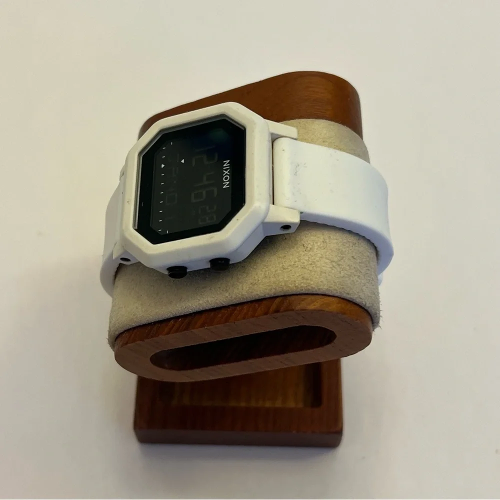 New Nixon Siren A1311 100-00 All White 100m Water Resistant Digital Sport‎ Watch